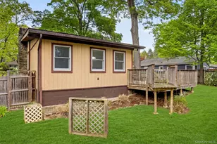 3079 Maqua Pl, Mohegan Lake, NY 10547 - Photo 28
