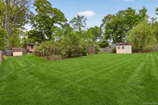 3079 Maqua Pl, Mohegan Lake, NY 10547 - Photo 32