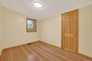 3079 Maqua Pl, Mohegan Lake, NY 10547 - Photo 18