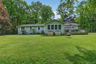 11 Fairway Dr, Highland Lake, NY 12743 - Photo 4