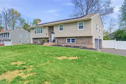 12 Daisy Lane, Wappingers Falls, NY 12590 - Photo 2