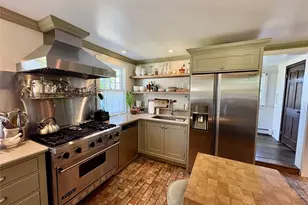 184 Twomey Ave, Calverton, NY 11933 - Photo 12