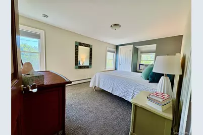 184 Twomey Avenue, Calverton, NY 11933 - Photo 28