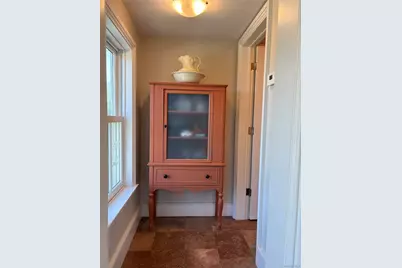 184 Twomey Avenue, Calverton, NY 11933 - Photo 16