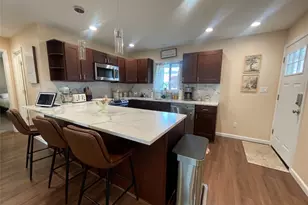 11 Skylark Ln, Levittown, NY 11756 - Photo 6