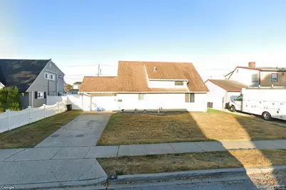 11 Skylark Lane, Levittown, NY 11756 - Photo 1