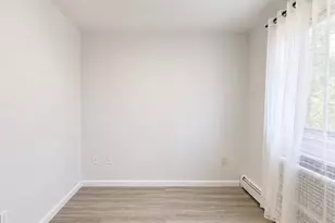 91-06 Whitney Ave, Elmhurst, NY 11373 - Photo 6