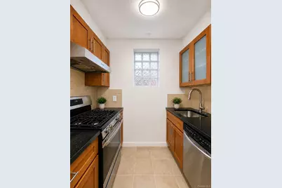 91-06 Whitney Avenue #2B, Elmhurst, NY 11373 - Photo 4