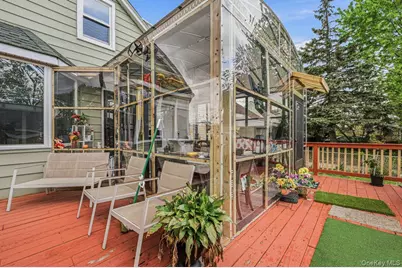 69 Nottingham Avenue, Valley Stream, NY 11580 - Photo 14