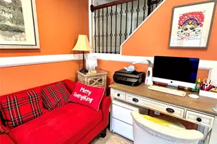 15 Manors Dr, Jericho, NY 11753 - Photo 10