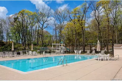 15 Manors Drive, Jericho, NY 11753 - Photo 22