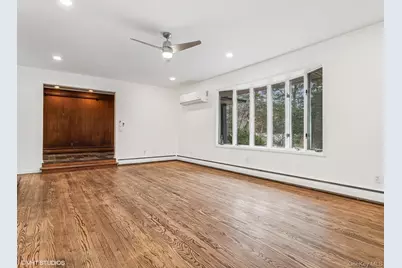 8 Jonathan Lane, Poughkeepsie, NY 12603 - Photo 10