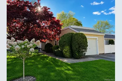 607 Cabot Court, Saint James, NY 11780 - Photo 1