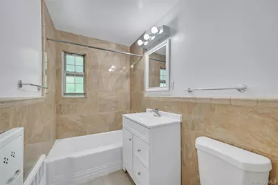 45 Robins Crescent #45, New Rochelle, NY 10801 - Photo 14