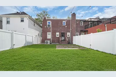 9317 201st Street, Hollis, NY 11423 - Photo 10