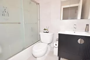 208-08 Robert Rd, Bayside, NY 11360 - Photo 22
