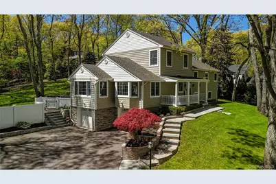 60 Woodvale Avenue, Kings Park, NY 11754 - Photo 2