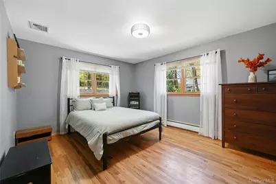 60 Woodvale Avenue, Kings Park, NY 11754 - Photo 24
