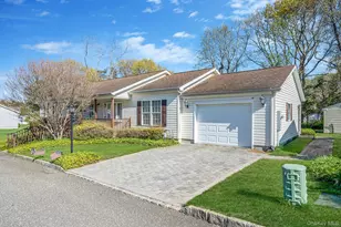 1407 Middle Rd, Calverton, NY 11933 - Photo 4