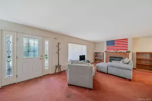 1407 Middle Rd, Calverton, NY 11933 - Photo 18