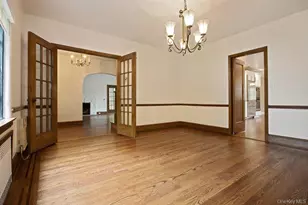 11 Eton Rd, Scarsdale, NY 10583 - Photo 4