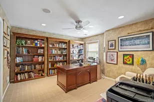11 Bayview Dr, Plainview, NY 11803 - Photo 30