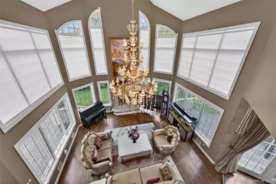 23 Greenwich Avenue, Woodbury, NY 10917 - Photo 20