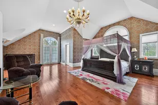 23 Greenwich Ave, Woodbury, NY 10917 - Photo 22