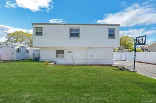 10 Charter Rd, Selden, NY 11784 - Photo 28