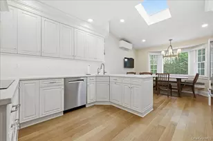 15 Kensington Rd, Garden City, NY 11530 - Photo 8