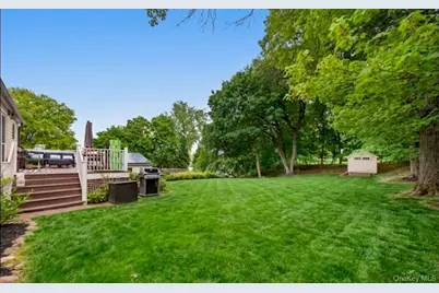 29 Christine Lane, Tappan, NY 10983 - Photo 20