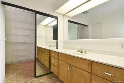 400 Birch Lane #400, Irvington, NY 10533 - Photo 18