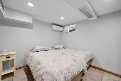 8514 123rd Street, Kew Gardens, NY 11415 - Photo 16