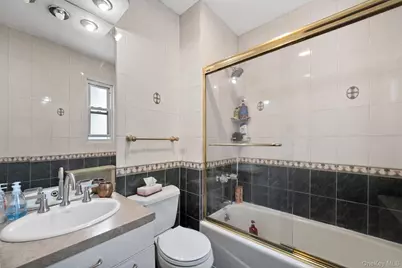 8514 123rd Street, Kew Gardens, NY 11415 - Photo 8