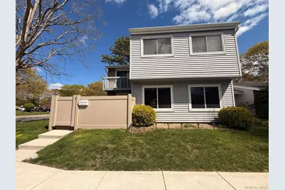212 Springmeadow Drive #M, Holbrook, NY 11741 - Photo 1