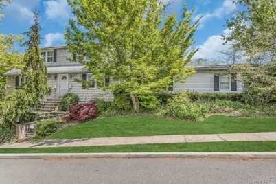 2 Huron Street, Glen Head, NY 11545 - Photo 8