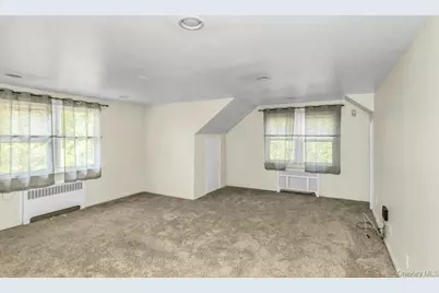 2 Huron Street, Glen Head, NY 11545 - Photo 4