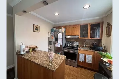 14 Edwards Street #2A, Roslyn, NY 11577 - Photo 10