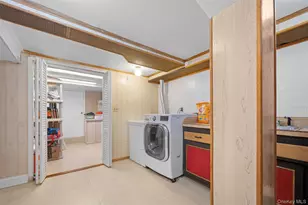 49-28 167th St, Fresh Meadows, NY 11365 - Photo 18