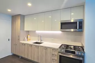131-05 40th Rd, Flushing, NY 11354 - Photo 2