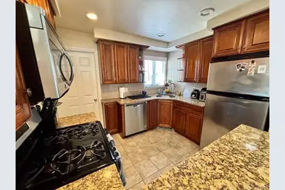 539 W Park Avenue #1, Long Beach, NY 11561 - Photo 8