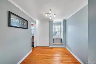 208-11 Estates Dr, Bayside, NY 11360 - Photo 10