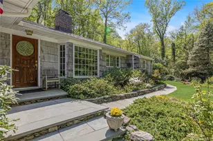11 N Rd, Oyster Bay, NY 11771 - Photo 2