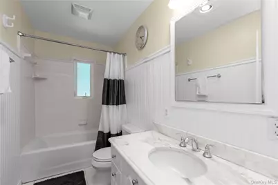 11 North Road, Oyster Bay, NY 11771 - Photo 18