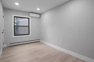 115-16 199th St, Saint Albans, NY 11412 - Photo 12