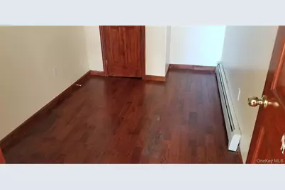 10515 Jamaica Avenue, Richmond Hill, NY 11418 - Photo 8
