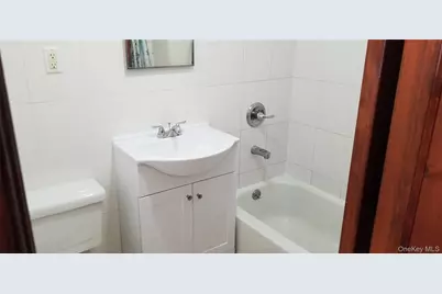 10515 Jamaica Avenue, Richmond Hill, NY 11418 - Photo 16