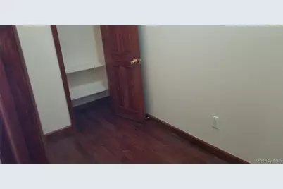 10515 Jamaica Avenue, Richmond Hill, NY 11418 - Photo 6