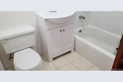 10515 Jamaica Avenue, Richmond Hill, NY 11418 - Photo 2