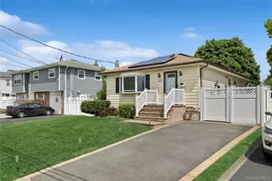 227 Chelsea Ave, West Babylon, NY 11704 - Photo 2